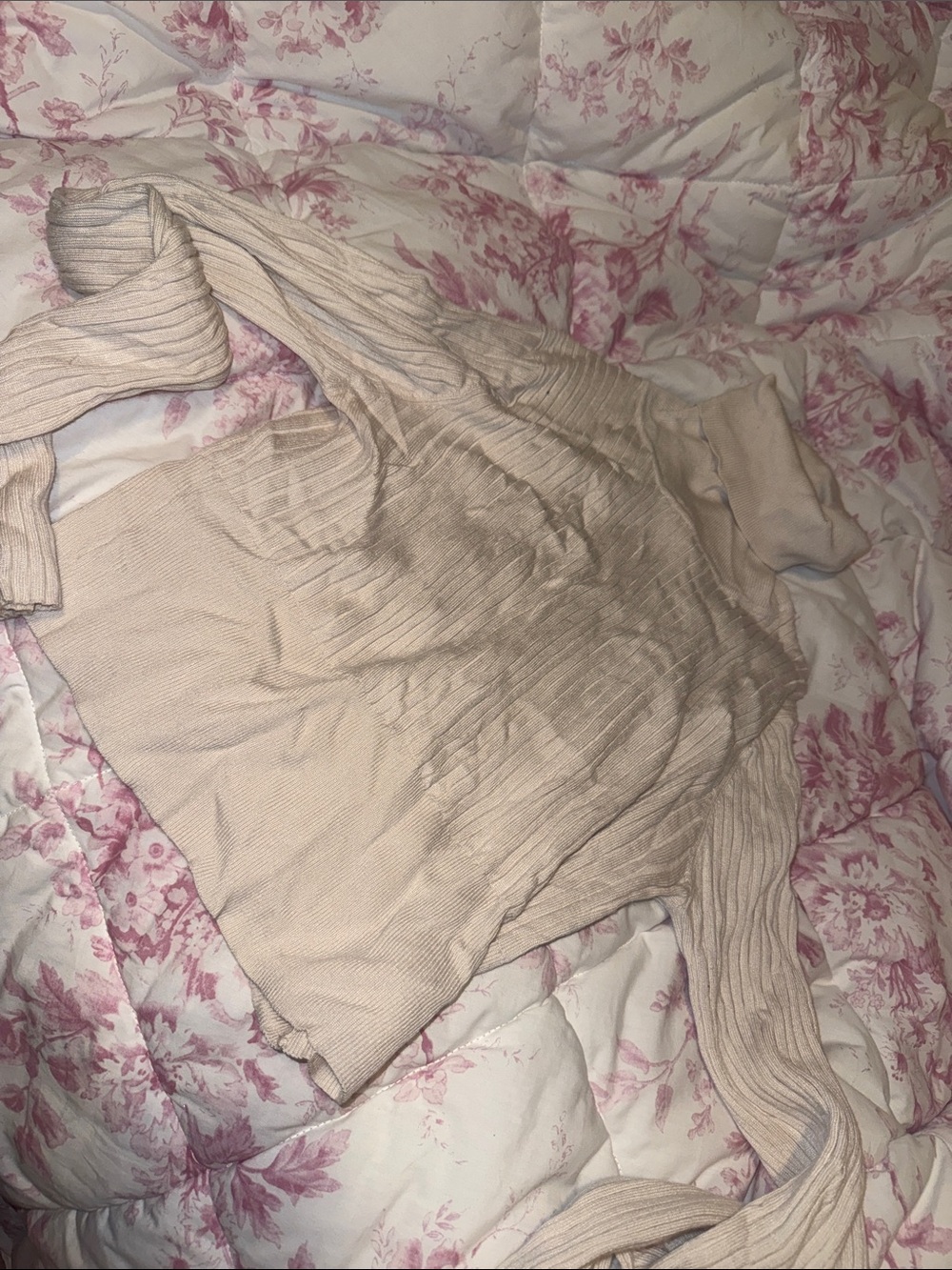 La Hearts Cream Ribbed Turtleneck Sweater